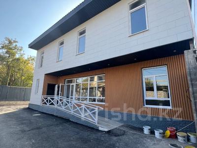 Отдельный дом · 5 комнат · 175 м², мкр Таусамалы, Сейдимбек 214 за 650 000 〒 в Алматы, Наурызбайский р-н