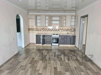 3-комнатная квартира · 66.3 м² · 10/10 этаж, ул. Сарыарка 6 за 27 млн ₸ в Караганде