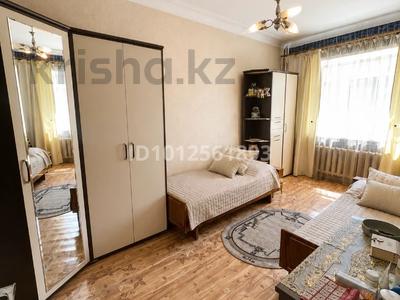 3-бөлмелі пәтер · 75.5 м² · 2/3 қабат, Ерубаева 10, бағасы: 39 млн ₸ в Караганде