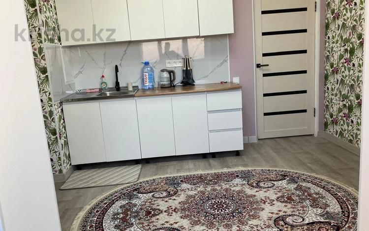 1-бөлмелі пәтер · 42 м² · 6/6 қабат, 39-ш/а. 12 — Комуслуги ішінде, бағасы: 120 000 ₸ в Актау, 39-й мкр — фото 4