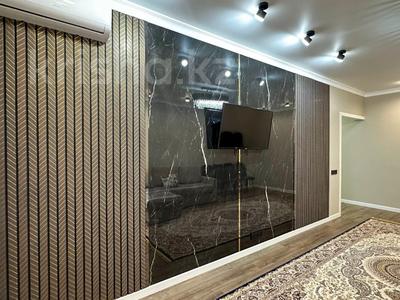 2-бөлмелі пәтер · 70 м² · 5/5 қабат, Самал, бағасы: 30.3 млн ₸ в Талдыкоргане, мкр Самал