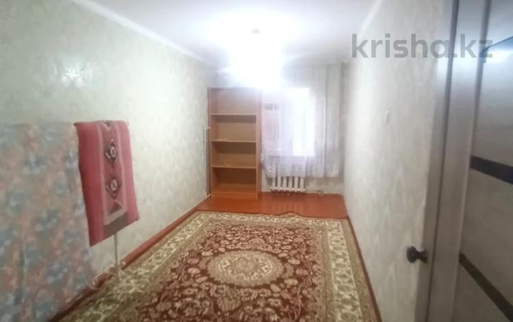 3-комнатная квартира · 65 м² · 4/5 этаж, 11-й микрорайон 97 за 160 000 ₸ в Шымкенте, Енбекшинский р-н — фото 2