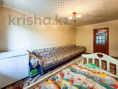 Продажа квартир в Алматы: 3-комнатная квартира · 60 м² · 3/5 этаж, мкр Аксай-3 за 36 млн 〒 3-комнатная квартира · 60 м² · 3/5 этаж, мкр Аксай-3 за 36 млн 〒 в Алматы, Ауэзовский р-н