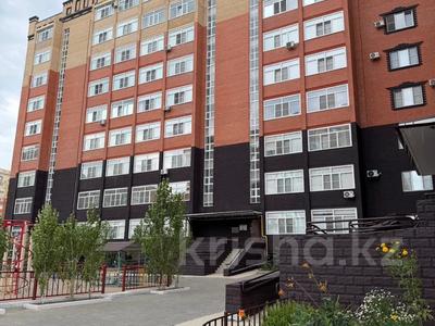 3-бөлмелі пәтер · 112 м² · 4/10 қабат, мкр. Алтын орда, Пр.А.Молдагуловой, бағасы: 74 млн ₸ в Актобе