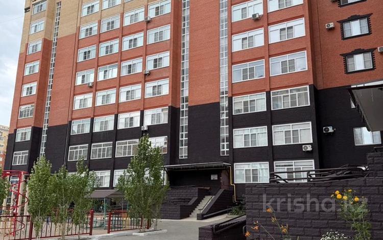 3-комнатная квартира · 112 м² · 4/10 этаж, мкр. Алтын орда, Пр.А.Молдагуловой за 74 млн ₸ в Актобе — фото 2