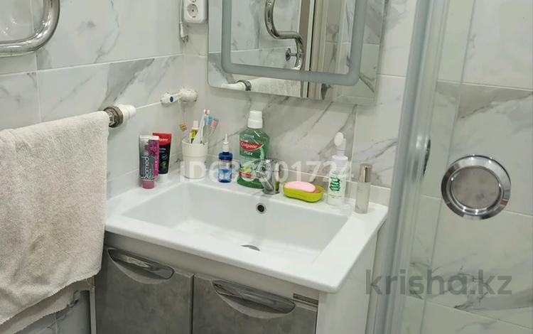 3-бөлмелі пәтер · 85 м² · 7/9 қабат, мкр. Алтын орда, Мкр. Батыс-2 10б — На горке. по Молдагулова верх., бағасы: 30.5 млн ₸ в Актобе — фото 2