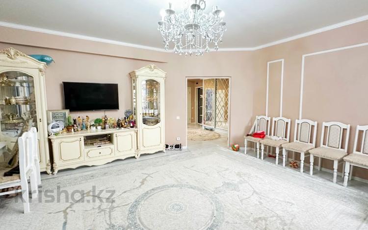 4-комнатная квартира · 130 м² · 4/4 этаж, Самал за 45 млн ₸ в Талдыкоргане, мкр Самал — фото 2