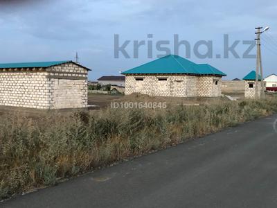 Отдельный дом · 3 комнаты · 135 м² · 9.16 сот., мкр Байтак-3, Проезд №2 8 за 18 млн 〒 в Атырау, мкр	Байтак-3