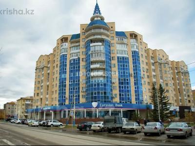 5-комнатная квартира · 220 м² · 8/12 этаж, Момыш Улы 62 за 100 млн ₸ в Кокшетау