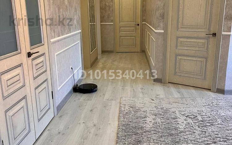 Отдельный дом · 4 комнаты · 145 м² · 6.5 сот., мкр Жулдыз 73/1 за 35.5 млн ₸ в Уральске — фото 2