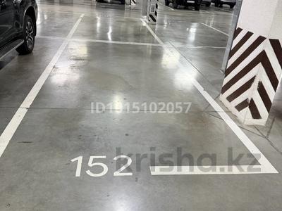 Паркинг · Гагарина 233 — Гагарина Березовского за 8 млн ₸ в Алматы, Бостандыкский р-н