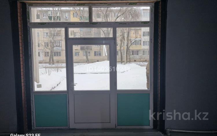 Кеңселер, дүкендер мен бутиктер · 80 м², бағасы: 300 000 ₸ в Уральске — фото 3