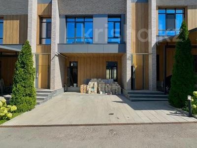 4-бөлмелі пәтер · 190 м² · 2/2 қабат, мкр Нур Алатау, Абулхаир хана 109, бағасы: 187 млн ₸ в Алматы, Бостандыкский р-н