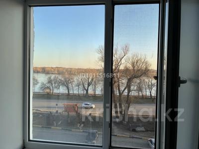 2-комнатная квартира · 52 м² · 4/5 этаж, Сатпаева 186 за 17.5 млн 〒 в Семее