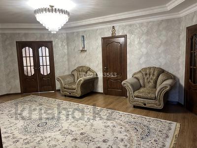 Отдельный дом • 5 комнат • 160 м² • 10 сот., Уалиханова 12 за 65 млн 〒 в Косшы