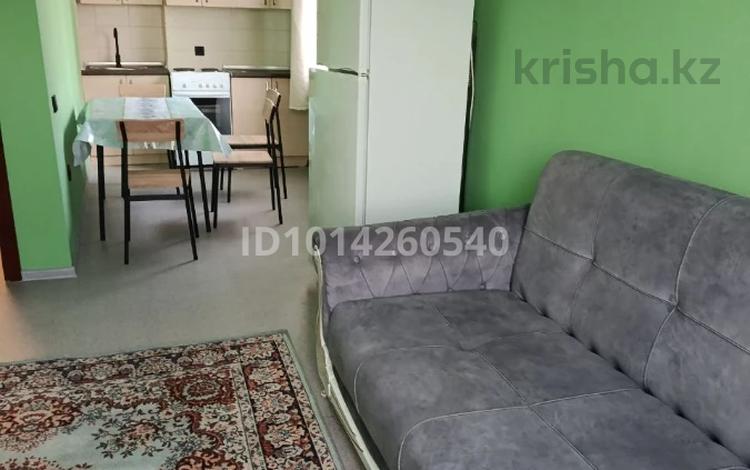 2-бөлмелі пәтер · 42 м² · 5/9 қабат, Ақсай-4 ш/а. 55/1, бағасы: 300 000 ₸ в Алматы, Ауэзовский р-н — фото 2