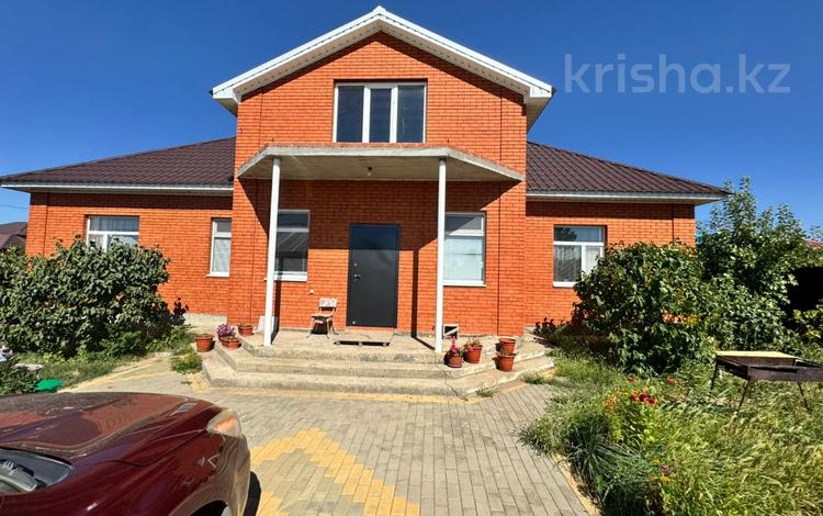 Отдельный дом · 3 комнаты · 170 м² · 10 сот., Шалкииз жырау 37 за 41 млн ₸ в Актобе, жилой массив Юго-Запад-2 — фото 2