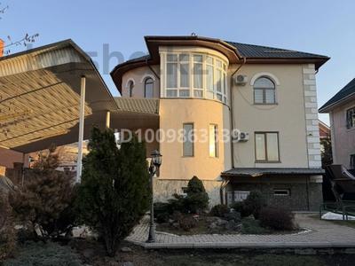 Часть дома · 8 комнат · 400 м² · 10 сот., Жарокова 260 за 4 млн 〒 в Алматы, Бостандыкский р-н