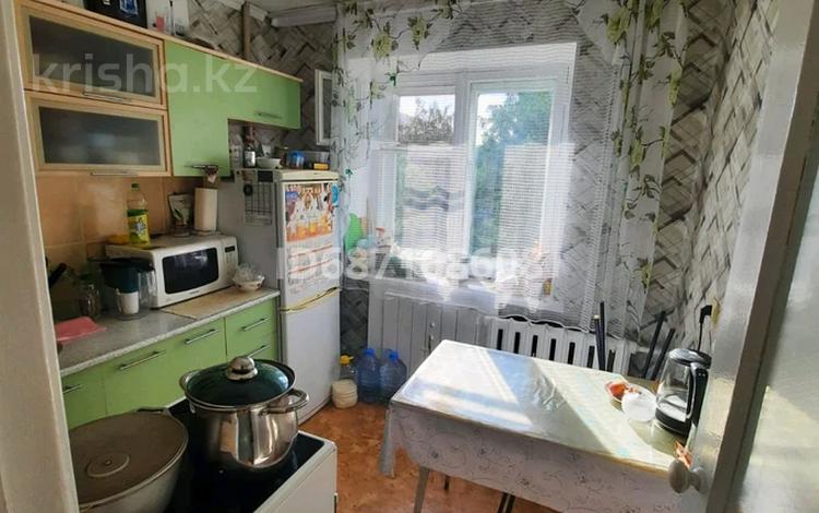 2-бөлмелі пәтер · 46 м² · 3/5 қабат, Крылова 86, бағасы: 15.8 млн ₸ в Усть-Каменогорске — фото 2