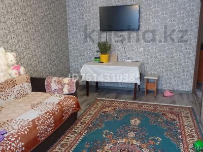 3-комнатная квартира · 59 м² · 2/2 этаж, Юбилейная — Школа за 13 млн 〒 в Габидена Мустафина