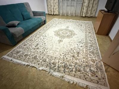 2-комнатная квартира · 72.4 м² · 6/9 этаж, проспект Есенберлина за 220 000 ₸ в Усть-Каменогорске