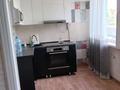 4-бөлмелі пәтер · 62 м² · 2/5 қабат, Кеншылер 13 — Базар Нарык, магазины Сказка, Богатырский, бағасы: 16 млн ₸ в Экибастузе — фото 2