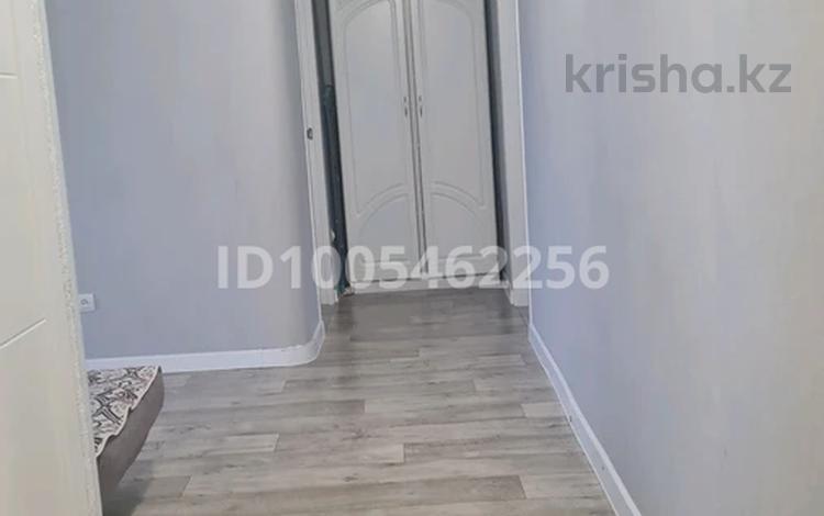 3-комнатная квартира · 55.1 м² · 4/4 этаж, Пр.Назарбаева 236 — Пл.Маншук Мамедовой за 15.5 млн ₸ в Уральске — фото 8