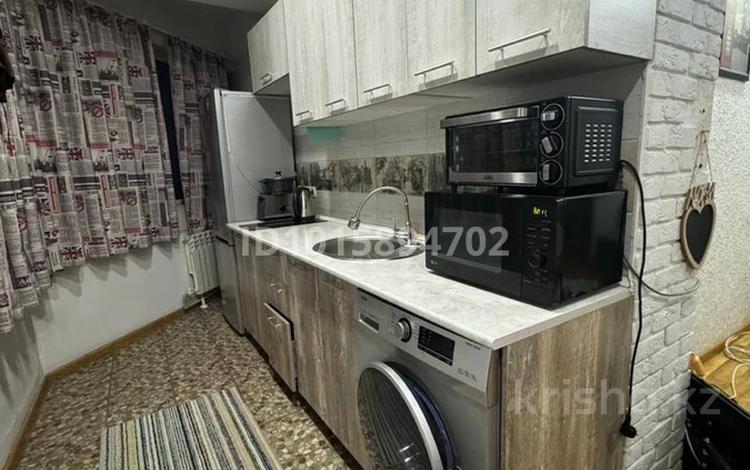 1-комнатная квартира · 26 м² · 6/10 этаж, мкр Аксай-3А 90 за 18.5 млн ₸ в Алматы, Ауэзовский р-н — фото 2