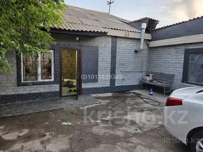 Жеке үй · 4 бөлме · 90 м² · 5 жүзд., Азат ш/а, Оразбаева 76, бағасы: 16 млн ₸ в Шымкенте, Енбекшинский р-н