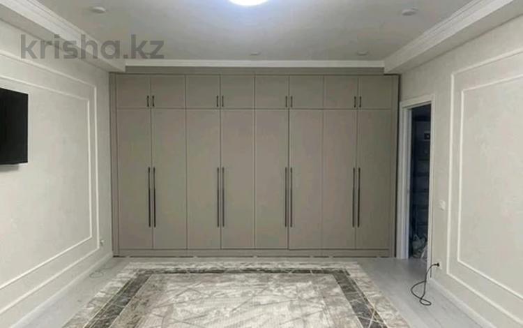 1-комнатная квартира · 48 м² · 1/5 этаж, 17-й мкр 74 за 16.8 млн ₸ в Актау — фото 2