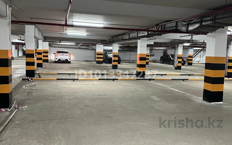 Паркинг · 200 м² · Туркестан 2 за 4 200 ₸ в Астане, Есильский р-н — фото 2