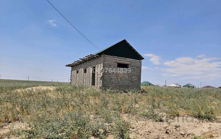 Дача · 3 комнаты · 70 м² · 6 сот., Куаныш 89 — Шубарсу за 8 млн 〒 в Шымкенте — фото 2