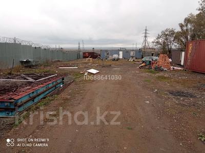 Промбаза · 12 соток, Майкудук, Майкудук, 15й микрорайон 6 — Между АЗС Вита-Марс и автокомплексом Rikz за 500 〒 в Караганде, Алихана Бокейханова р-н