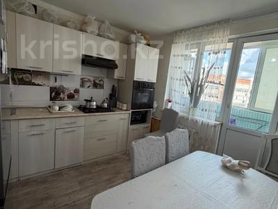2-бөлмелі пәтер · 70.5 м² · 9/9 қабат, мкр Болашак, Бокенбай Батыра, 133А, бағасы: 18.5 млн ₸ в Актобе