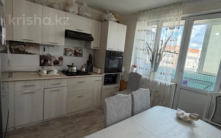 2-бөлмелі пәтер · 70.5 м² · 9/9 қабат, мкр Болашак, Бокенбай Батыра, 133А, бағасы: 18.5 млн ₸ в Актобе — фото 15