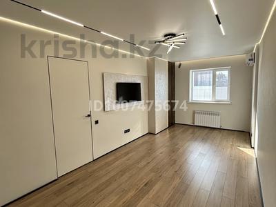 3-комнатная квартира · 80 м² · 11/14 этаж, Муканова 78/3 за 40 млн 〒 в Караганде, Казыбек би р-н