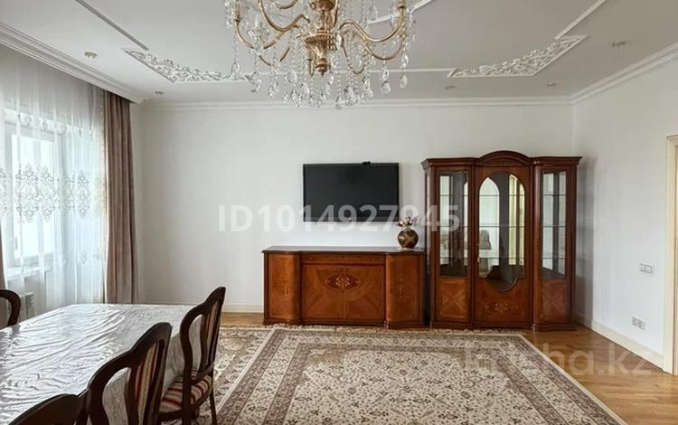 4-комнатная квартира · 175 м² · 3/9 этаж, Нажимеденова 16б за 850 000 ₸ в Астане, Алматы р-н — фото 2
