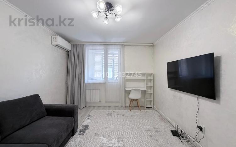 1-комнатная квартира · 37 м² · 5/12 этаж, мкр Акбулак, Байтерекова 99 за 27 млн ₸ в Алматы, Алатауский р-н — фото 2