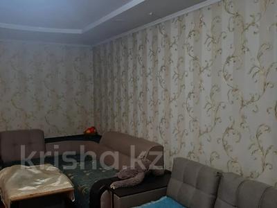 4-комнатная квартира, 100 м², 3/4 этаж, Аюченко за 19.5 млн 〒 в Семее