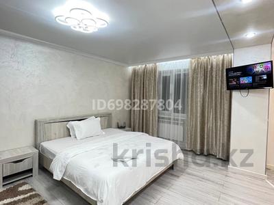1-бөлмелі пәтер · 35 м² · 4/5 қабат, Казбек би 103 — Абая, бағасы: 13 000 〒 в Таразе