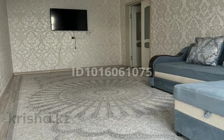 2-комнатная квартира · 75 м² · 7 этаж, мкр Нурсат 19 за 250 000 ₸ в Шымкенте, Каратауский р-н — фото 2