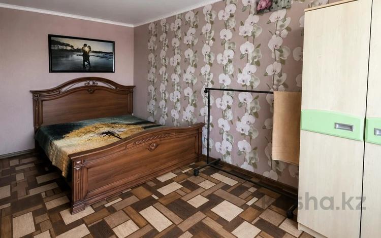 1-комнатная квартира · 30 м² · 5/5 этаж, Ахмедияра Хусаинова за 10.7 млн ₸ в Уральске — фото 2