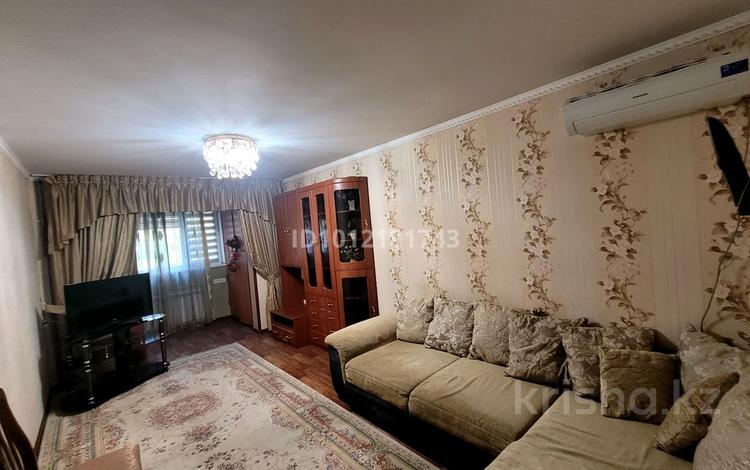 3-комнатная квартира · 70 м² · 2/5 этаж, ул. Уркимбаева 3 за 250 000 ₸ в Шымкенте, Абайский р-н — фото 2