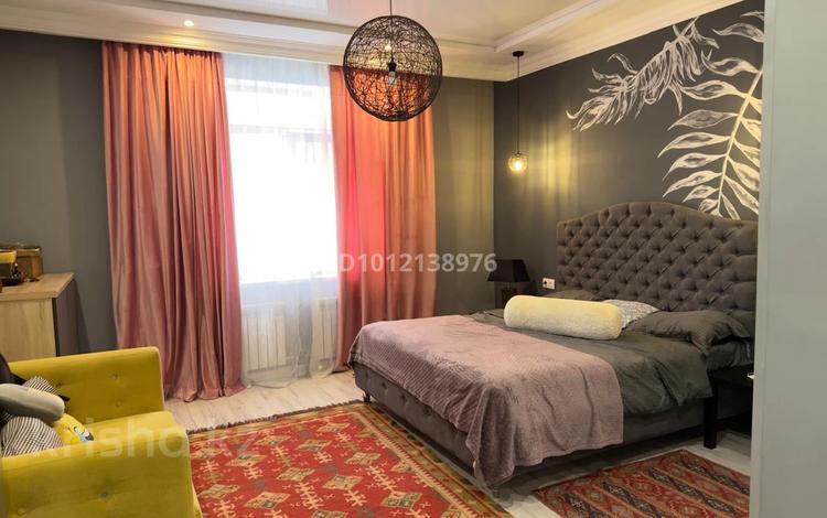 3-бөлмелі пәтер · 140 м² · 1/4 қабат, Иляева 113/4 — Акпан батыра, бағасы: 65 млн ₸ в Шымкенте, Аль-Фарабийский р-н — фото 12