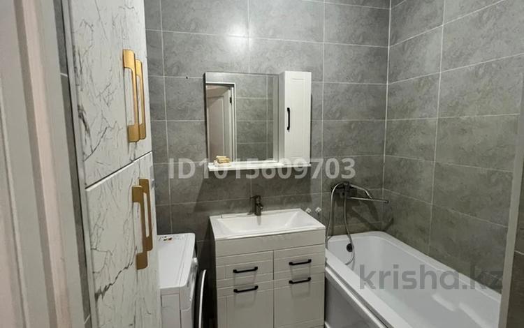 3-комнатная квартира · 90 м² · 3/5 этаж, Пушкина 157 за 270 000 ₸ в Таразе — фото 2