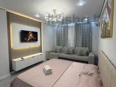2-комнатная квартира · 65 м² · 8/9 этаж, Байдибек би 113/4 за 2 000 ₸ в Шымкенте, Каратауский р-н