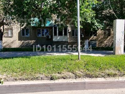 3-комнатная квартира · 58 м² · 1/4 этаж, мкр Центральный, Азаттык 60 — напротив ТЦ Агила за 21 млн ₸ в Атырау