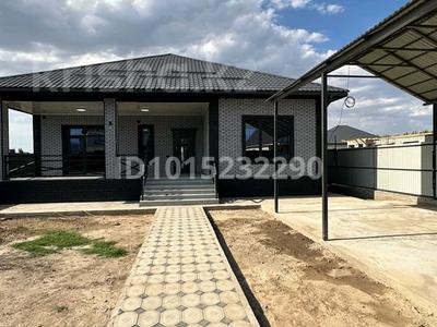 Отдельный дом · 6 комнат · 180 м² · 5.05 сот., Достық 49 за 46 млн ₸ в Аскара Токпанова (Казцик)