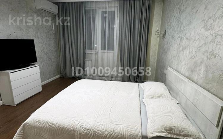 1-комнатная квартира · 37 м² · 3/12 этаж, мкр Акбулак, Байтерекова 51 за 2 500 〒 в Алматы, Алатауский р-н — фото 2