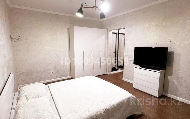 1-комнатная квартира · 37 м² · 3/12 этаж, мкр Акбулак, Байтерекова 51 за 2 500 ₸ в Алматы, Алатауский р-н — фото 10